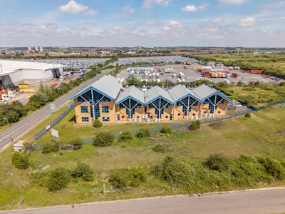 The Riverside Business Centre, Tilbury, Office For Sale - Riverside Business Centre - Tilbury_015.jpg