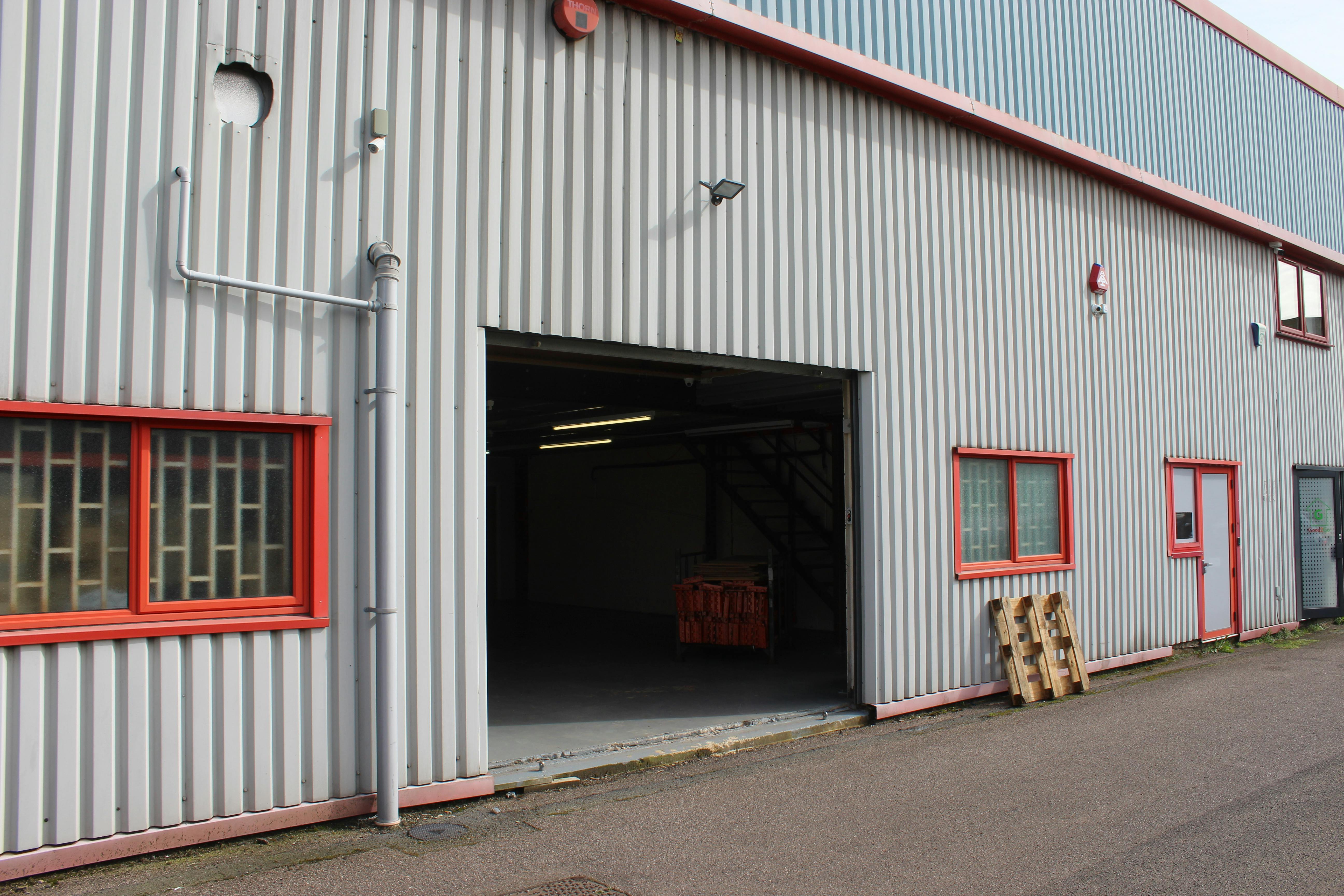 Unit A Circle Line House, Harlow, Industrial To Let - IMG_0811.JPG