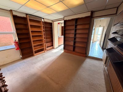 Right Side, 57 London Road, Southend-on-Sea, Retail To Let - IMG20251202WA0017.jpg