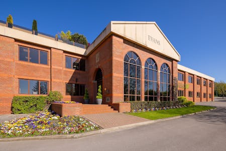 Millshaw, Leeds, Office To Let - _96A8300-HDR.jpg