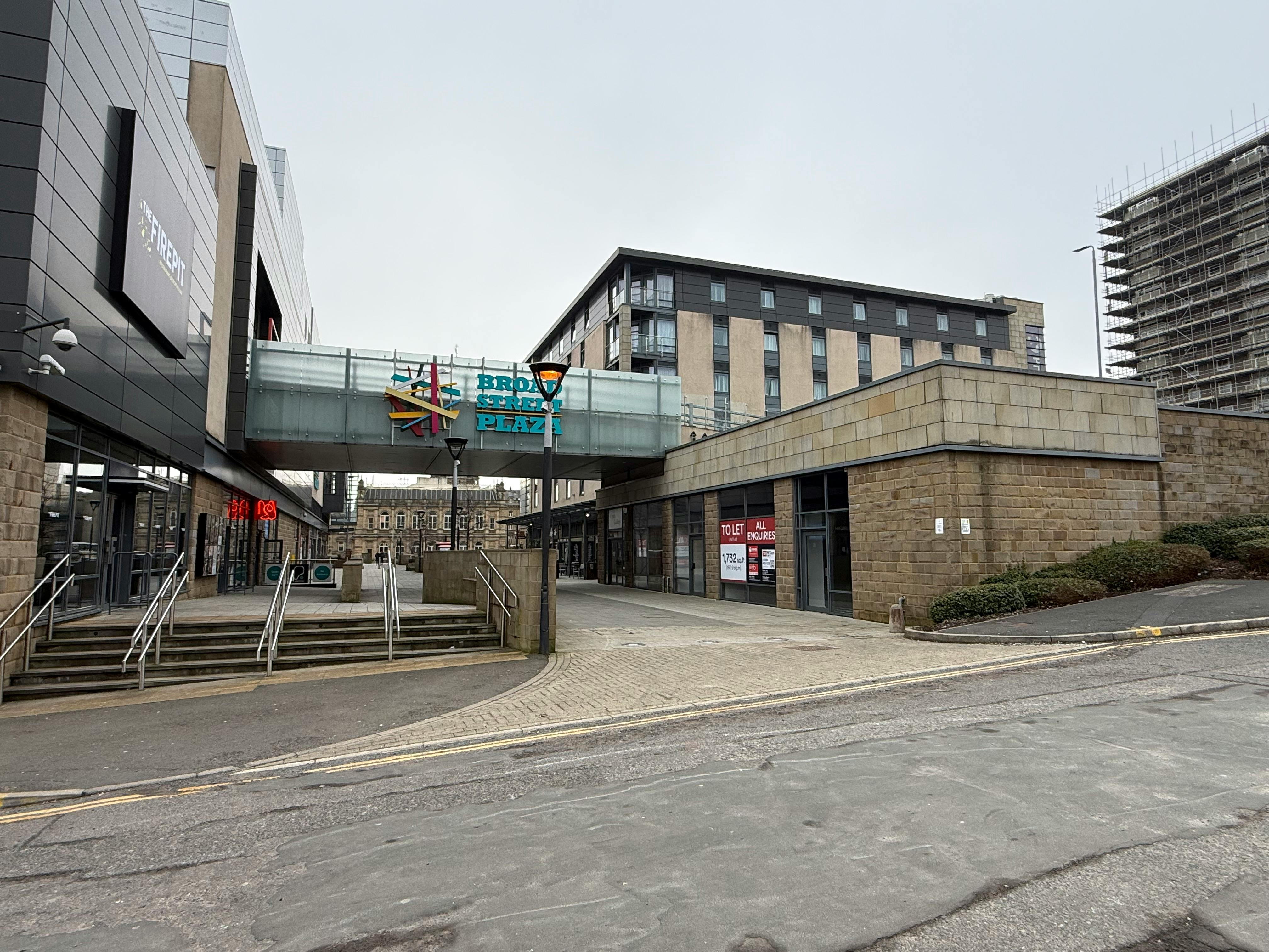 Unit 4b - Broad Street Plaza, Broad Street Plaza, Halifax, Other / Restaurant / Cafe / Retail To Let - IMG_8748.jpeg