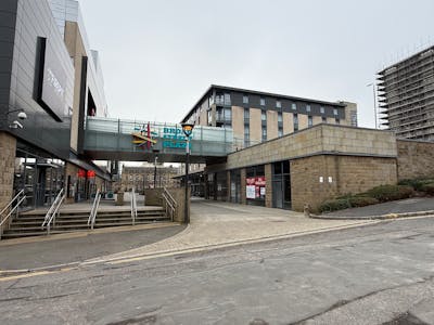 Unit 4b - Broad Street Plaza, Broad Street Plaza, Halifax, Leisure / Restaurant / Cafe / Retail To Let - IMG_8748.jpeg