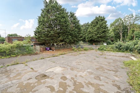 Former Meals On Wheels Depot, South Ockendon, Open Storage For Sale - 132866276880cc87225ff.JPG
