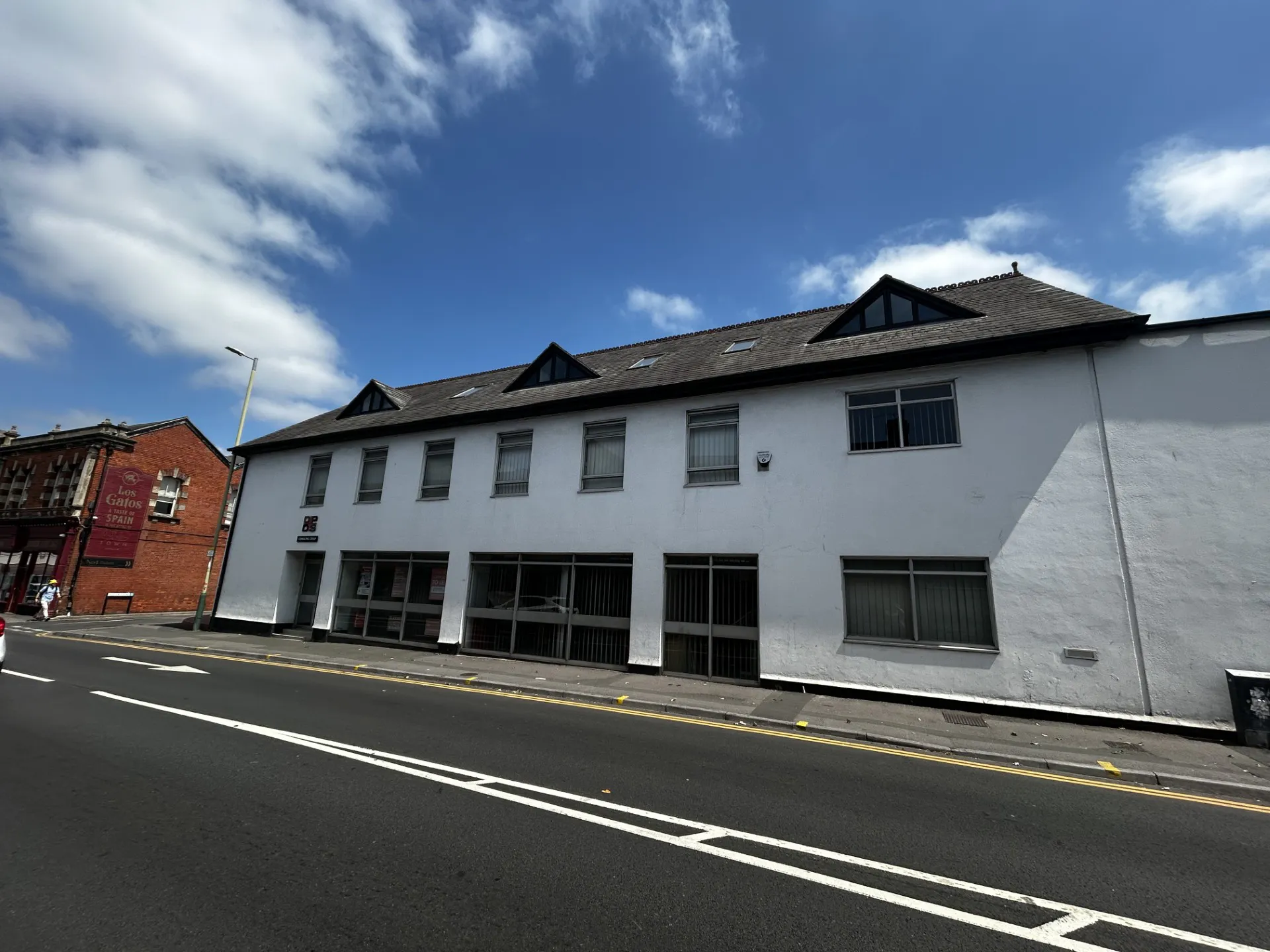 Old Bank House Business Centre, 5 Devizes Road, Swindon, Offices To Let - 964b5679-1b48-46ba-ba6b-7f26bcde9fbc.jpg