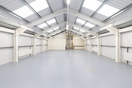 Unit 8 Aerodrome Road, Hendon, Industrial / Office To Let - 583A4593-HDR.jpg