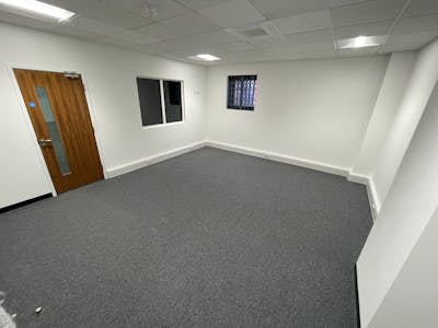 Unit 2, Vincent Court, Hubert Street, Birmingham, Light Industrial / Logistics / Industrial / Warehouse To Let - IMG_4172.JPG