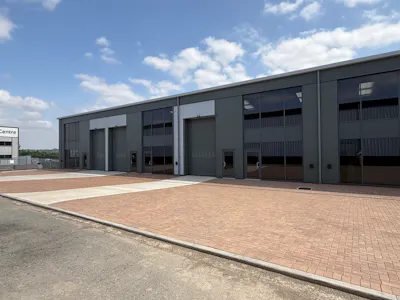 Units 13 & 14 The Boulevard, Buntsford Gate Business Park, Bromsgrove, Industrial/Logistics To Let - IMG_2802.JPG