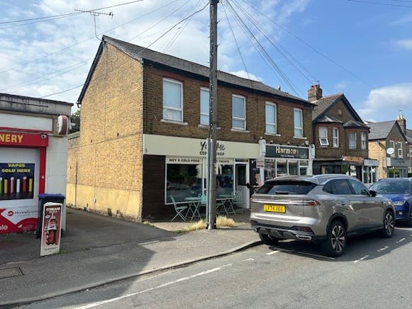 5 Eastfield Road, Slough, Retail To Let - 5 Eastfield 2026.jpg