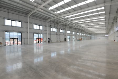 Vauxhall Trading Estate | Units 5a - 5h, Reddish, Industrial / Warehouse To Let - DSC_4020.JPG