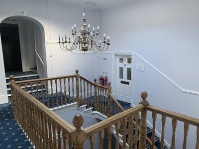 Lyndum House 12-14 High Street, Petersfield, Office To Let - Photo 13-10-2022, 11 10 44.jpg