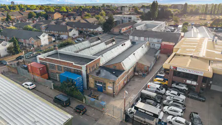 31 Commercial Road, London, Industrial / Warehouse To Let - DJI_20260909182255_0136_D.JPG