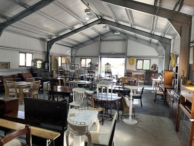 The Green Barn, Old Mill Barns, Leighton Buzzard, Office / Warehouse To Let - 20250328_134816637_iOS.jpg