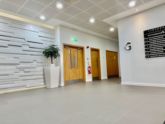 Mayesbrook House, Lawnswood Business Park, Leeds, Office To Let - IMG_3193.jpg