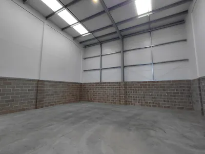 Unit 38, Axis 31, Oak Field Road, Wimborne, Industrial / Warehouse To Let - 20260731_111113.jpg