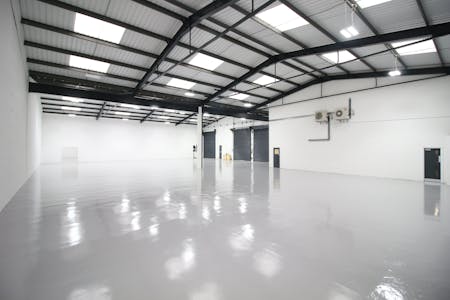 Units 1 & 2 Bush Industrial Estate, Park Royal, Industrial / Warehouse To Let - IMG_5095.JPG