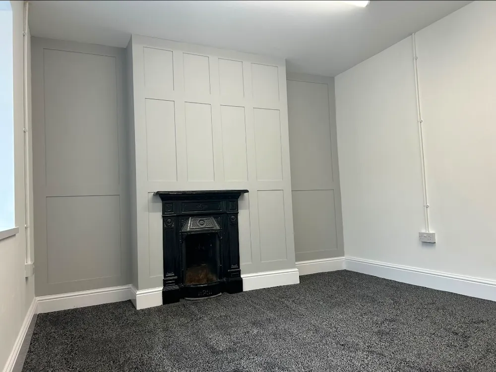 30a Bank Street - Office