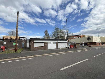 Retail Showroom To Let in Newcastle, Newcastle upon Tyne, Retail / Trade Counter / Showroom To Let - Front Page.jpg