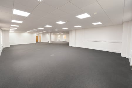 Victoria Court, Leamington Spa, Office To Let - internal 1.png