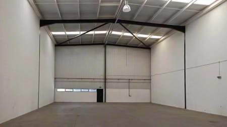 Centro Empresarial de Alverca, Vale Da Erva - Alverca / Sobralinho / Vila Franca, Alverca, Logistics / Warehouse To Let - 3a3dc2a8e389e05ed2d1079a8666b1bcfoto3_l_gal  Web.jpg