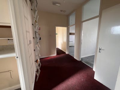 5 St. Martins Street, Wallingford, Class E Retail / Leisure / Retail / High Street Retail / Retail - In Town Lease Assignment - IMG_8348.JPG