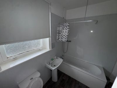 44 Randolph Street, Buckhaven, Fife, Pub / Residential To Let / For Sale - IMG_1481.jpeg