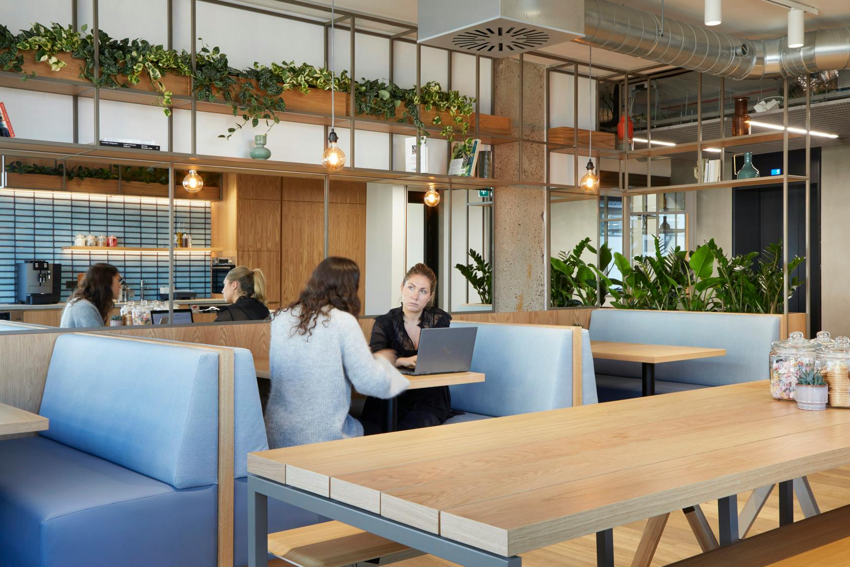 Office in London - photo 2