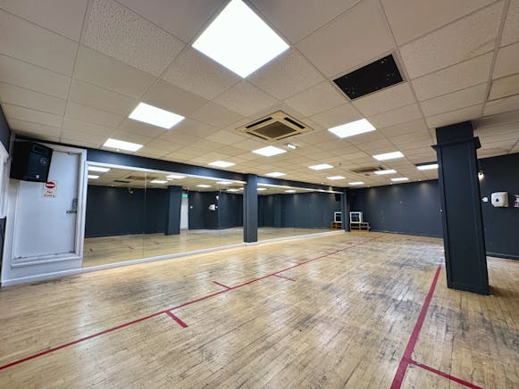 6-8 Park Street, Luton, Other To Let - Image 11