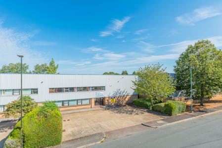 Unit 33, Ashchurch Business Centre, Alexandra Way, Tewkesbury, Industrial / Industrial / Warehouse To Let - 33 Ashchurch Business Park Tewkesbury8.jpg