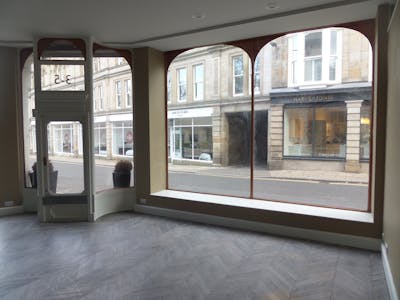 3-5 Crescent Road, Harrogate, Retail To Let - SAM_1952.JPG