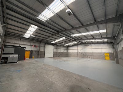 Unit 1, Flexspace, Burley Hill, Leeds, Industrial To Let - IMG 7.jpg
