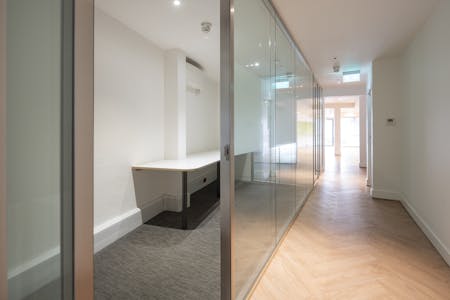 16-17 Clerkenwell Close, 16-17 Clerkenwell Close, London, Office To Let - MC41725385HR.jpg