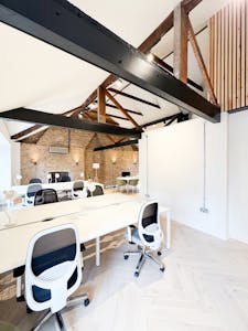 34-35 Eastcastle Street, 4th Floor, London, Office To Let - Image  20250910T125624010.jpg