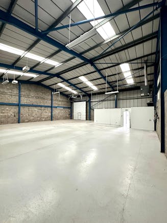186 Garscube Road, Glasgow, Industrial / Other To Let - PHOTO20250815160154.jpg