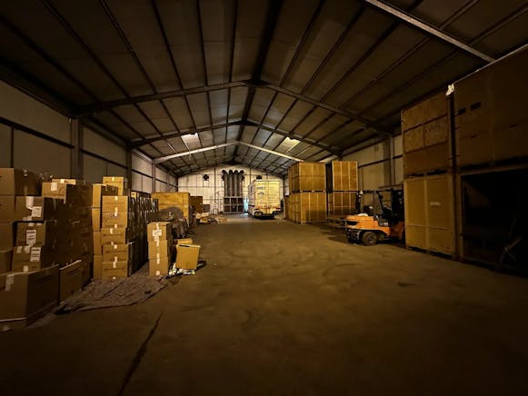 Broadwell Farm, Perth, Industrial To Let - image.png