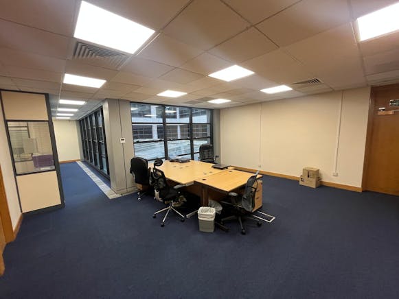 15 Beaufort Court, London, Health & Fitness / Offices / Retail To Let - b0a13352-fce3-4f69-b897-4b1eeeb06381.jpeg