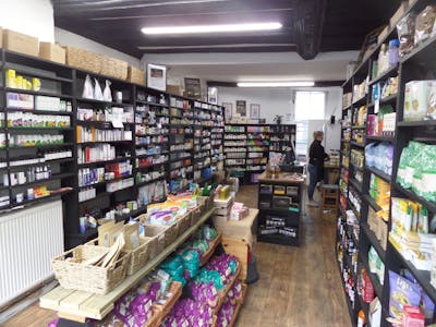 4 & 4a Market Place, Knaresborough, Investment For Sale - SAM_2427.JPG