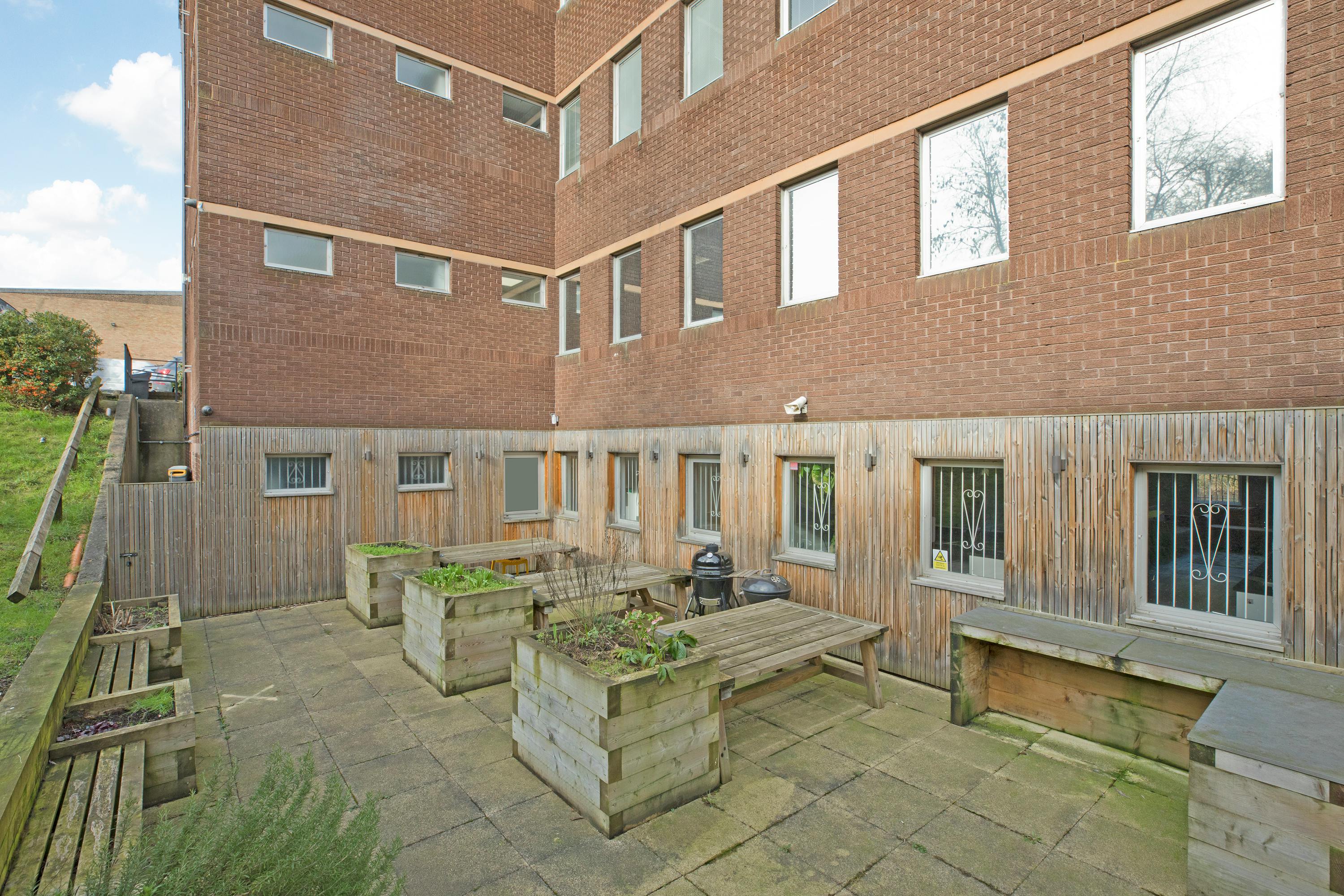 Springwood House, Leeds, Offices To Let - IMG_5634.jpg