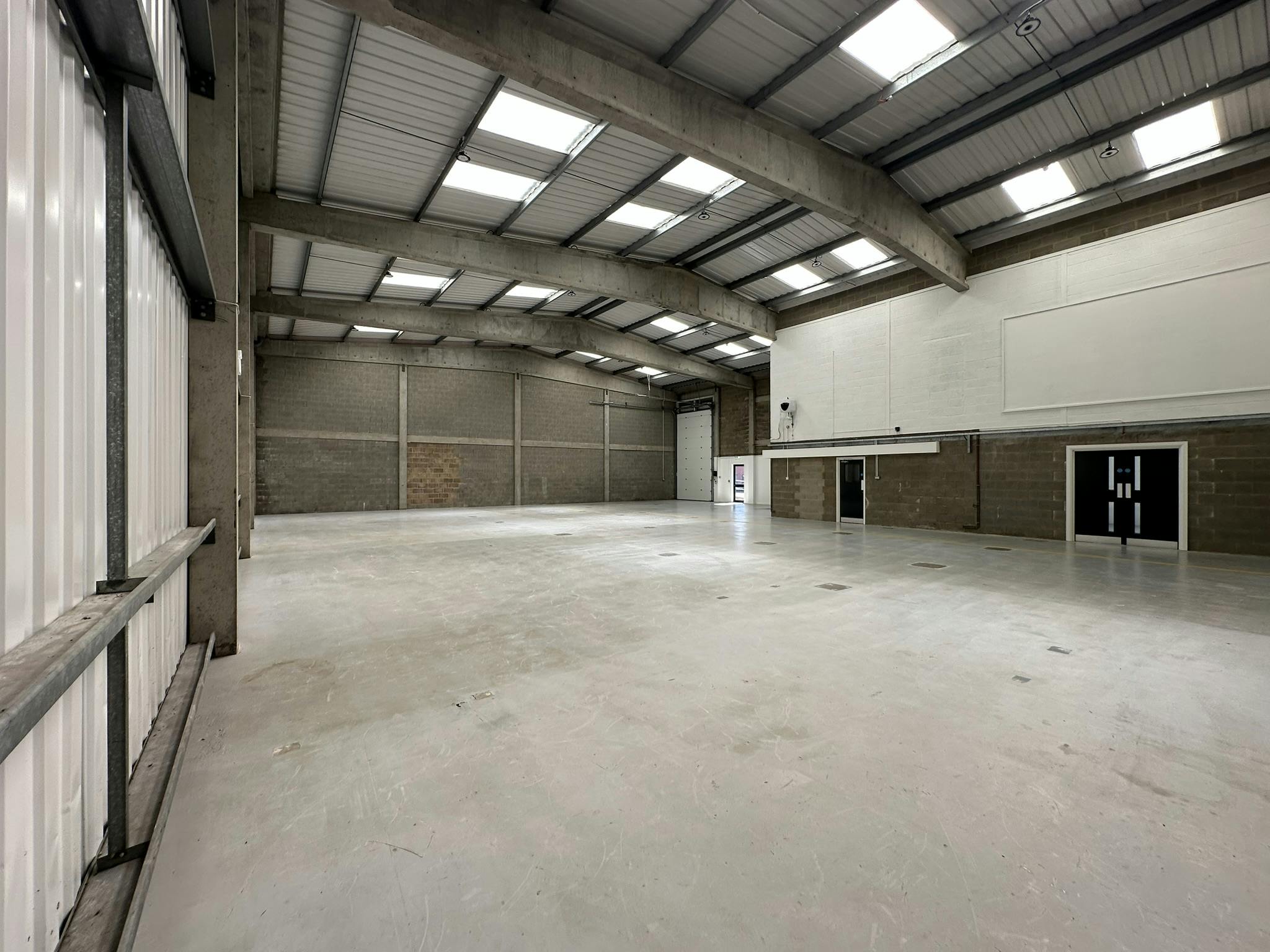 9-10 Meadow View, Crendon Industrial Park, Long Crendon, Industrial To Let - IMG_4833.JPEG
