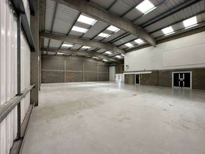 9-10 Meadow View, Crendon Industrial Park, Long Crendon, Industrial To Let - IMG_4833.JPEG