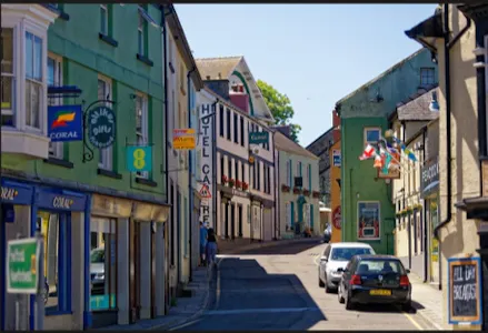 Bank House, Fishguard, Mixed Use / Retail - In Town To Let - Fishguard Town.jpeg