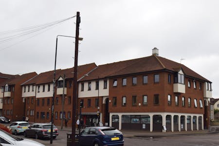 Riverside House Lower Southend Road, Wickford, Office To Let - Front.jpg
