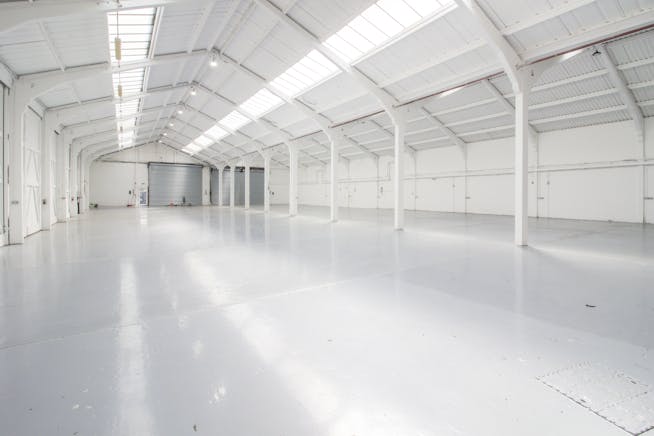 Unit 5B, Craufurd Business Park, Hayes, Industrial / Warehouse To Let - 2.jpg