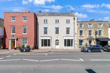 19 Market Place, Tetbury, Retail For Sale - Ext 1.jpg