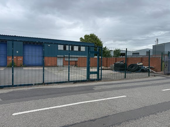 Units 1-4, Shaw Lane Industrial Estate, Doncaster, Industrial/Logistics / Trade Counter To Let - IMG_0248.jpeg