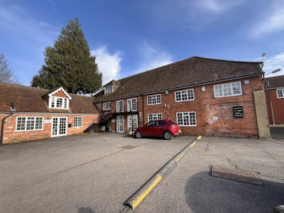 The River Wing & Tower House, Chesham, Office To Let - IMG_3168.JPEG