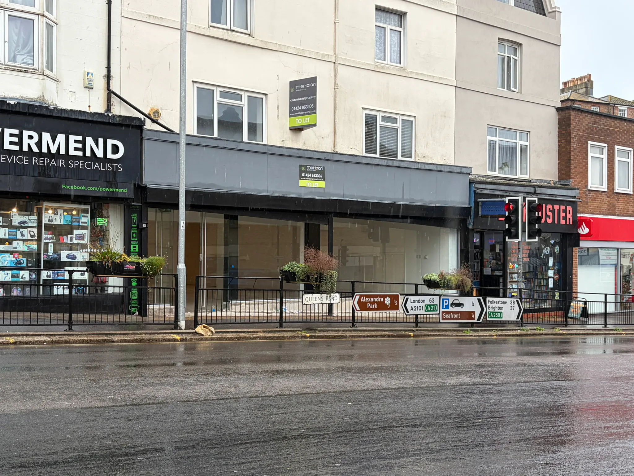 40-41 Queens Road, Hastings, Retail To Let - IMG_0861.JPEG