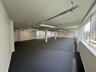 1st and 2nd Floor, 8-10 Commercial Way, Woking, Offices To Let - IMG_2629.JPEG