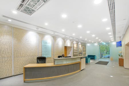 35 Park Lane, London, Office To Let - DSC06159.jpg