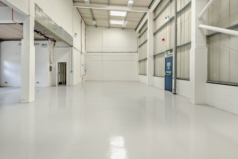 Unit 3, Abbeymead Industrial Park - 8668202-interior03-v2-800.jpg