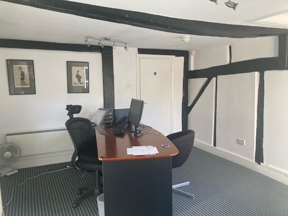 2 The Courtyard, Wokingham, Offices To Let - 37.jpg